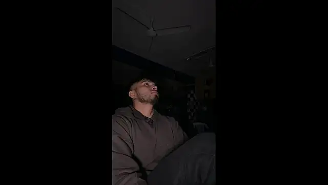 Snapshot of Beboteejoel chatting on 25, 9, 2025 Beboteejoel online show from 25, 9, 2025