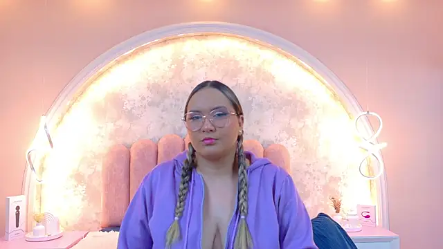 MiaLaurents online show from 14, 1, 2026