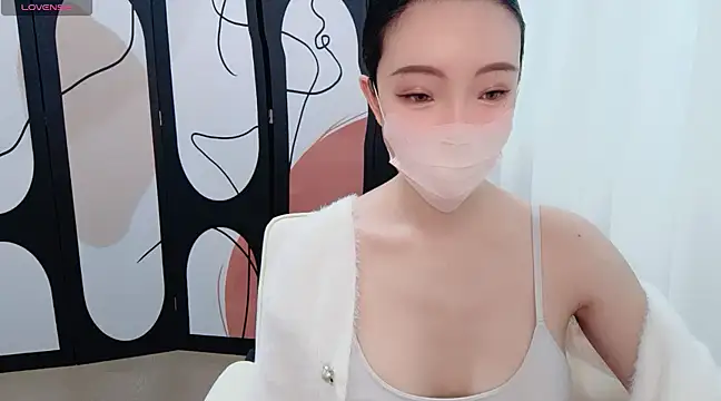 Snapshot of Lucky-kaka999 chatting on 25, 12, 2024 Lucky-kaka999 online show from 25, 12, 2024