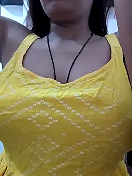 Snapshot of cute_monu chatting on 15, 10, 2025 cute monu online show from 15, 10, 2025