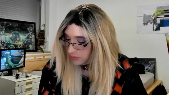 Snapshot of DYasmin69 chatting on 15, 2, 2025 DYasmin69 online show from 15, 2, 2025