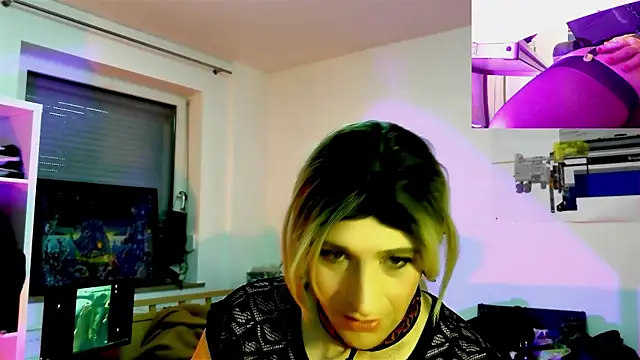 Snapshot of DYasmin69 chatting on 15, 2, 2025 DYasmin69 online show from 15, 2, 2025