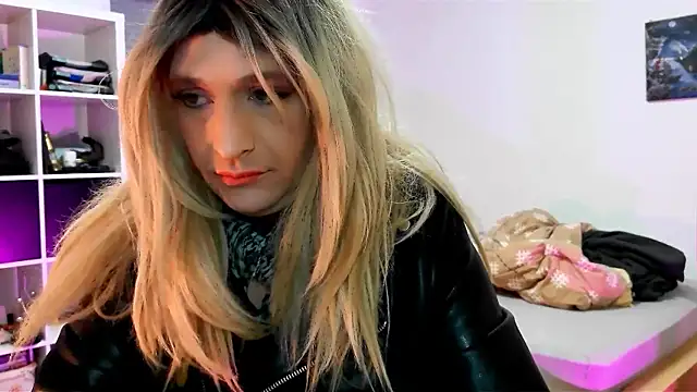 Snapshot of DYasmin69 chatting on 11, 2, 2025 DYasmin69 online show from 11, 2, 2025