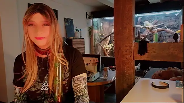 Snapshot of DYasmin69 chatting on 26, 10, 2025 DYasmin69 online show from 26, 10, 2025