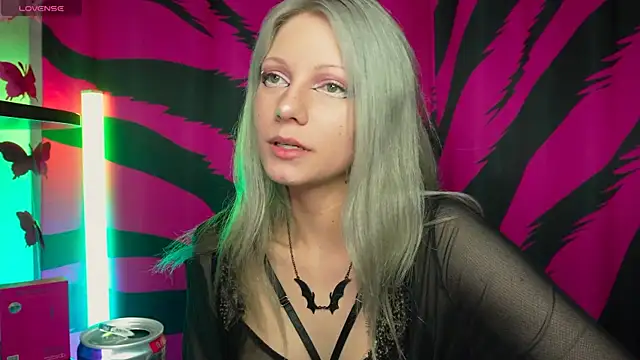 Vasya Sylvia online show from 17, 6, 2026