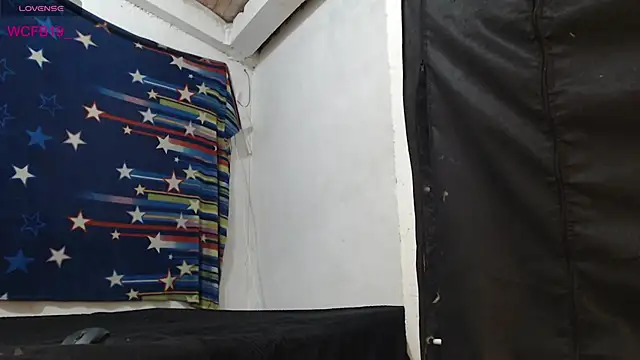 NaughtyBarbie19 online show from 14, 1, 2026