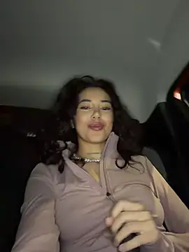 Alexiaa2006 online show from 17, 4, 2026