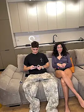 Alexiaa2006 online show from 11, 4, 2026