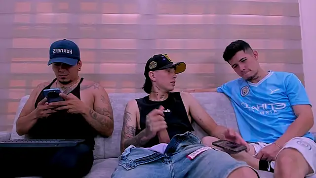 hell twink online show from 21, 1, 2025