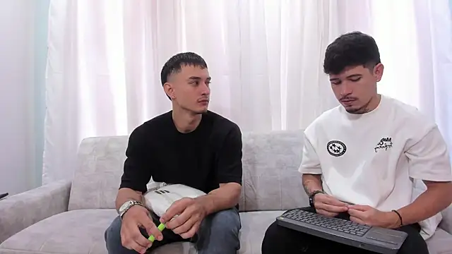 hell twink online show from 20, 5, 2026