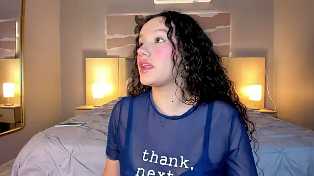 LucyLovelyy online show from 26, 2, 2025