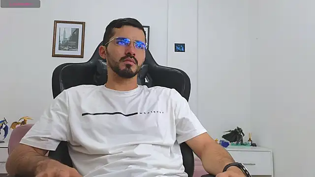 Massimoo 07 online show from 7, 10, 2025