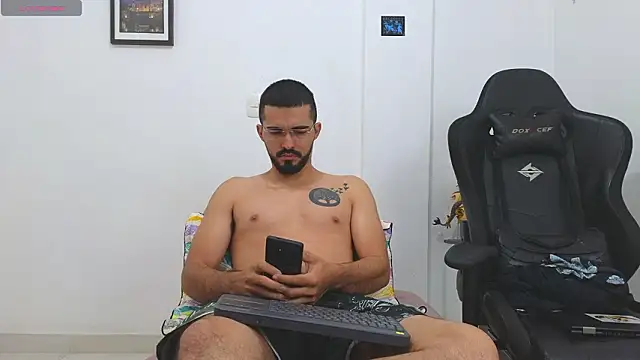 Massimoo 07 online show from 3, 2, 2026