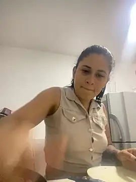 Lexi Belle  online show from 17, 1, 2025