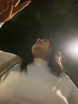 Lexi Belle  online show from 24, 1, 2025