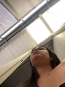 Lexi Belle  online show from 26, 1, 2025