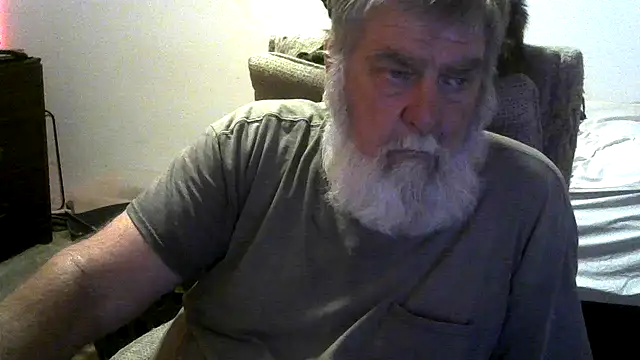 Snapshot of viejo_oso chatting on 17, 5, 2026 viejo oso online show from 17, 5, 2026