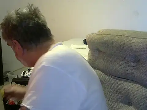 viejo oso online show from 21, 9, 2025