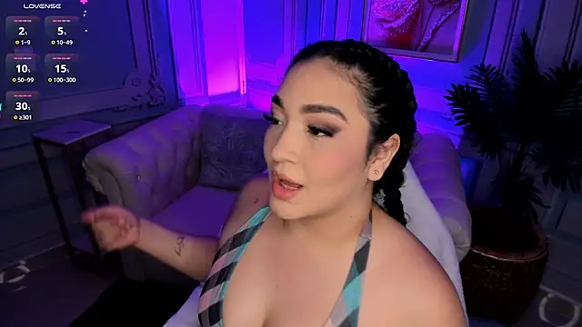 stefany duque1  online show from 17, 12, 2025