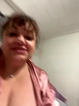 Luciouslouise72xh online show from 16, 1, 2026