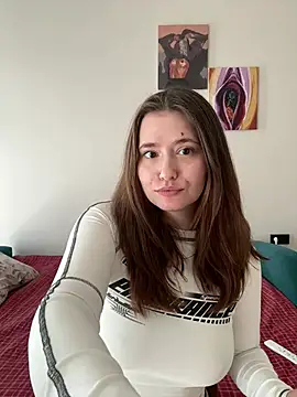 Sabrina shells online show from 3, 4, 2026