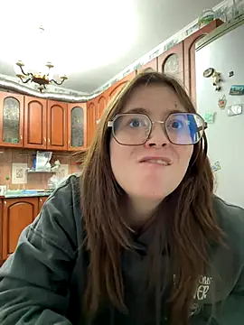 Snapshot of Sabrina_shells chatting on 21, 11, 2025 Sabrina shells online show from 21, 11, 2025