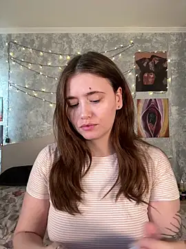 Snapshot of Sabrina_shells chatting on 7, 11, 2025 Sabrina shells online show from 7, 11, 2025