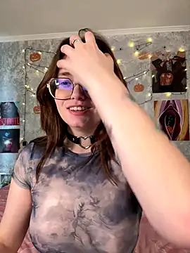 Snapshot of Sabrina_shells chatting on 30, 10, 2025 Sabrina shells online show from 30, 10, 2025