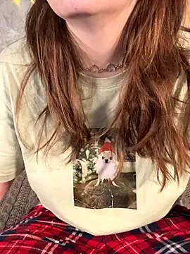 Snapshot of Sabrina_shells chatting on 26, 11, 2025 Sabrina shells online show from 26, 11, 2025