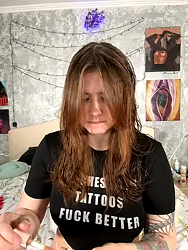 Snapshot of Sabrina_shells chatting on 16, 11, 2025 Sabrina shells online show from 16, 11, 2025