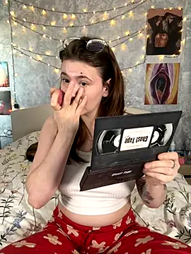 Snapshot of Sabrina_shells chatting on 15, 11, 2025 Sabrina shells online show from 15, 11, 2025