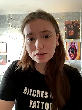 Snapshot of Sabrina_shells chatting on 13, 11, 2025 Sabrina shells online show from 13, 11, 2025