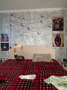 Sabrina shells online show from 20, 12, 2025