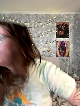 Snapshot of Sabrina_shells chatting on 6, 11, 2025 Sabrina shells online show from 6, 11, 2025