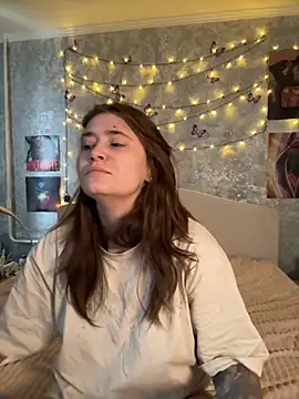 Snapshot of Sabrina_shells chatting on 29, 11, 2025 Sabrina shells online show from 29, 11, 2025