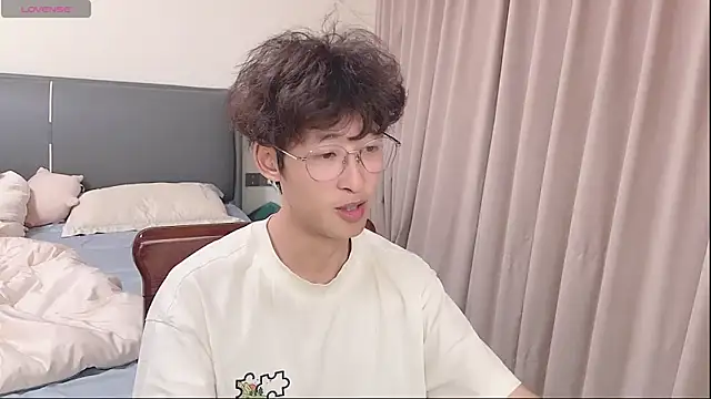 A11414 online show from 20, 12, 2025