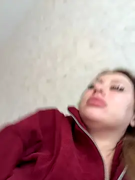 AndreaMood online show from 4, 11, 2025