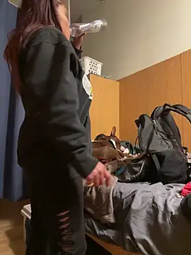 Snapshot of Dnasty408 chatting on 13, 10, 2025 Dnasty408 online show from 13, 10, 2025