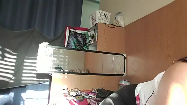 Snapshot of Dnasty408 chatting on 24, 10, 2025 Dnasty408 online show from 24, 10, 2025