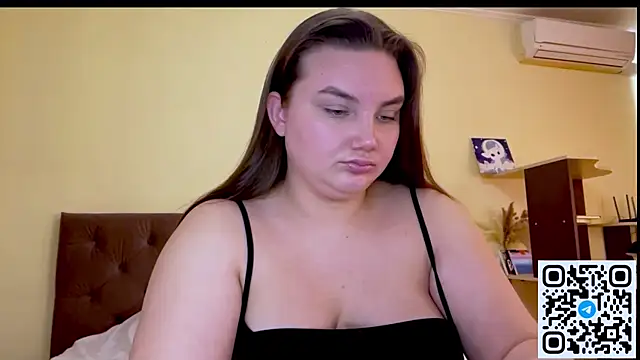 Dreamyblushfairy online show from 5, 4, 2026