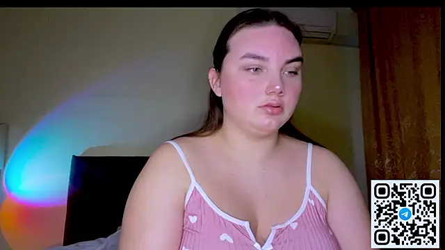 Dreamyblushfairy online show from 8, 3, 2026