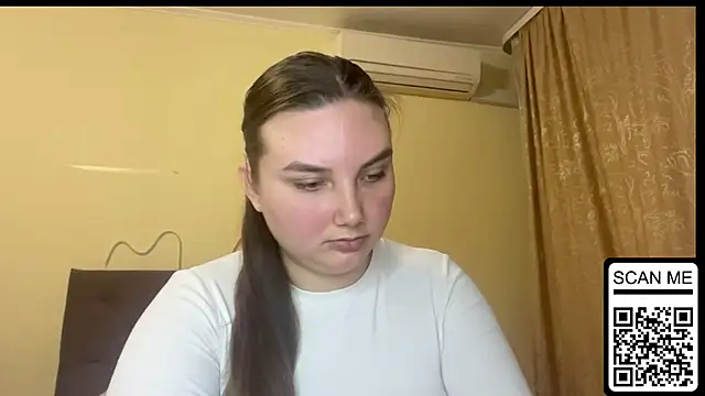 Dreamyblushfairy online show from 24, 11, 2025