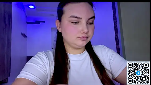 Snapshot of Dreamyblushfairy chatting on 15, 5, 2026 Dreamyblushfairy online show from 15, 5, 2026