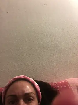 BELLAMORGANE1 online show from 29, 10, 2025