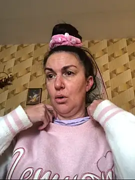 BELLAMORGANE1 online show from 1, 12, 2025