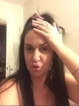 BELLAMORGANE1 online show from 19, 3, 2026