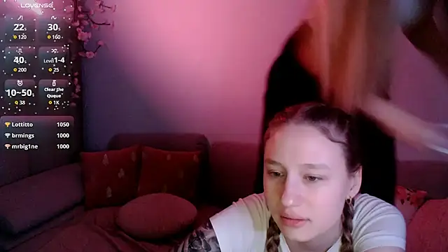 Haley Vixen online show from 4, 3, 2026