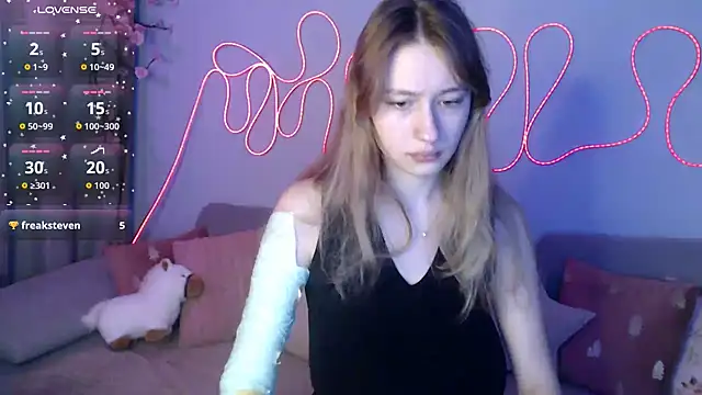 Haley Vixen online show from 22, 12, 2025