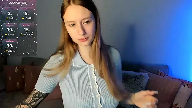 Snapshot of Haley_Vixen chatting on 18, 7, 2026 Haley Vixen online show from 18, 7, 2026