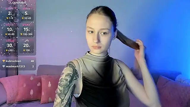 Snapshot of Haley_Vixen chatting on 1, 7, 2026 Haley Vixen online show from 1, 7, 2026
